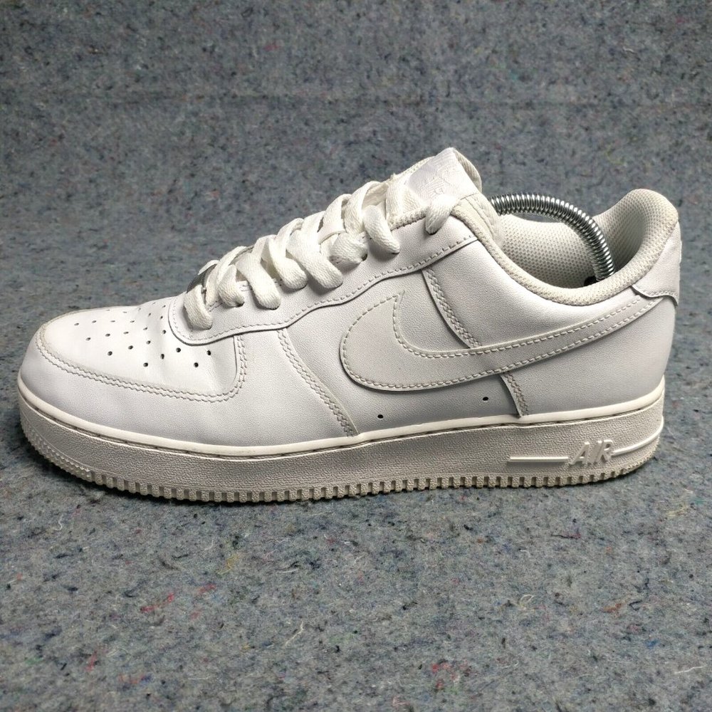 Nike Air Force 1 Low Mens Shoes Size 10 Sneakers Triple White CW2288-111 AF1